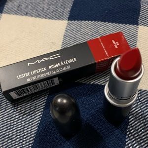 MAC lustre lipstick in lady bug